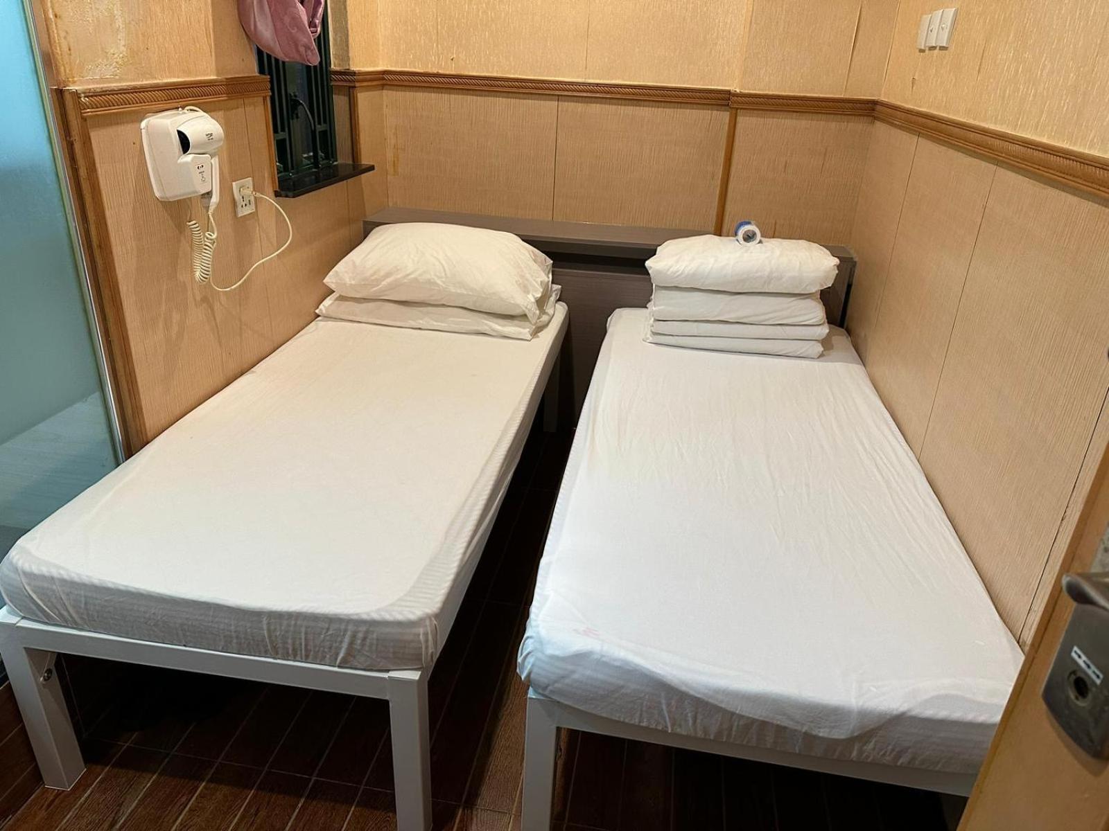 Twin Room with Shared Bathroom